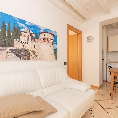 Appartamento Bilocale 1 Piazza Vittoria - Affitti Brevi Italia Брешія Екстер'єр фото