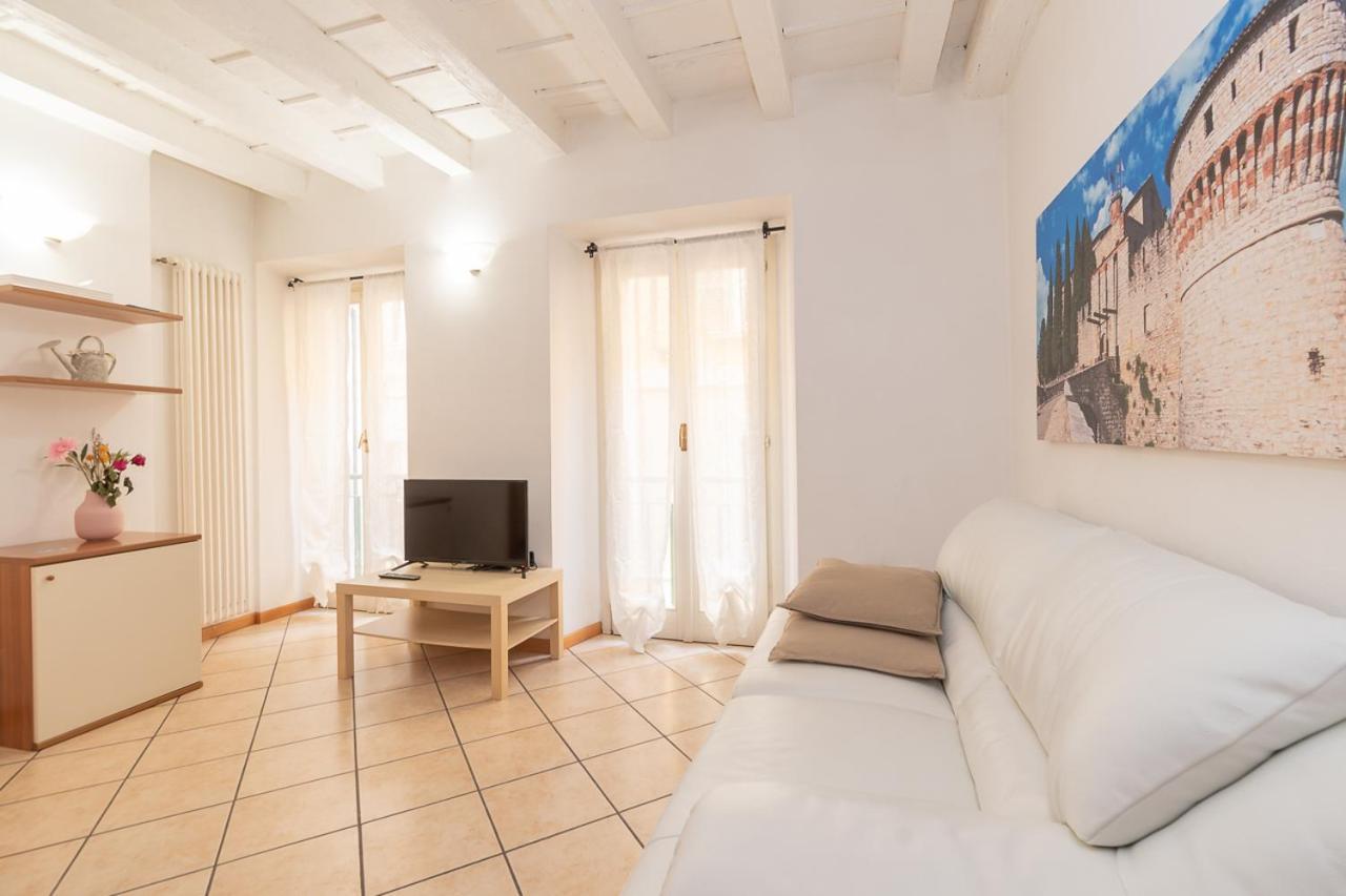 Appartamento Bilocale 1 Piazza Vittoria - Affitti Brevi Italia Брешія Екстер'єр фото